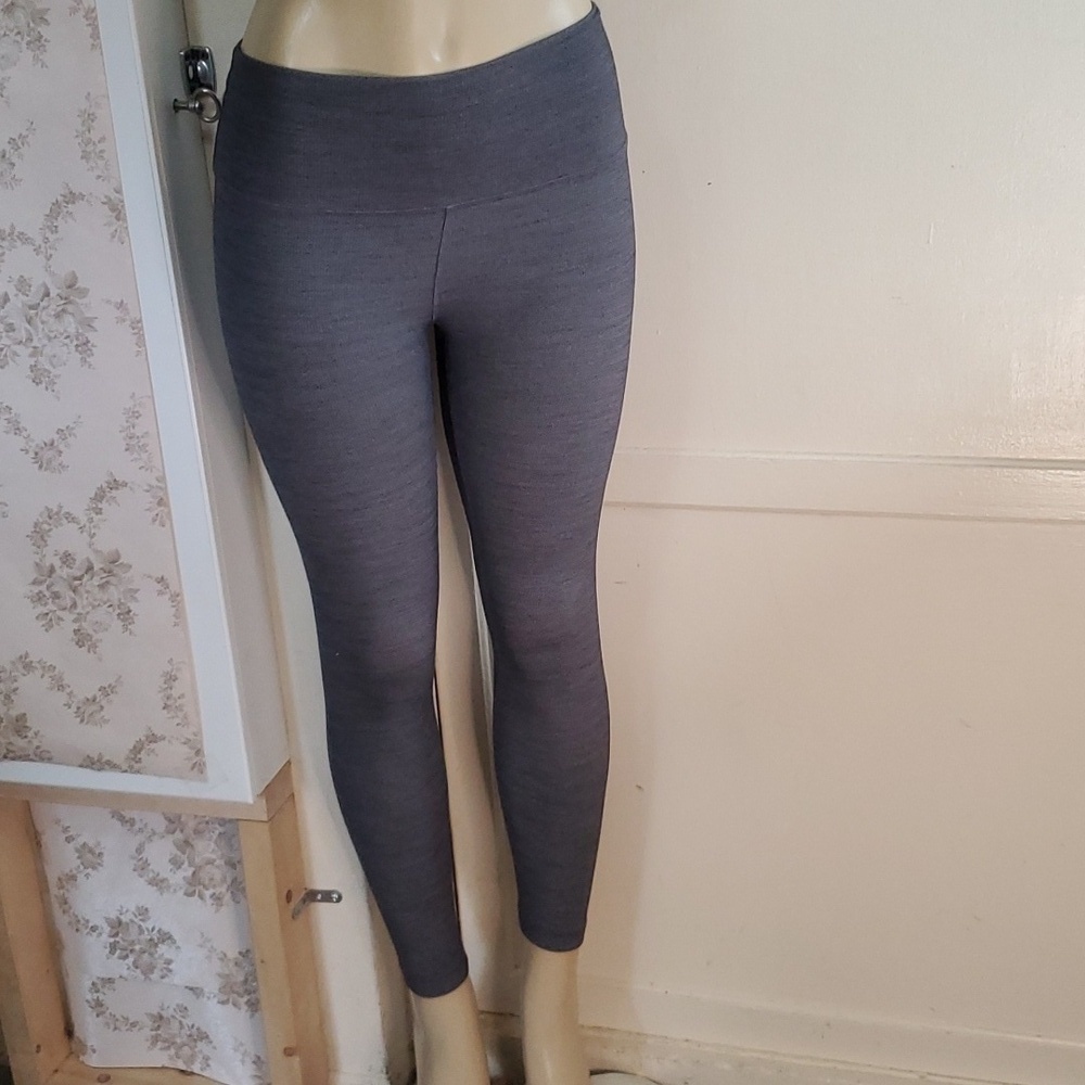 Lululemon Women's Gray Leggings Pants Size 6